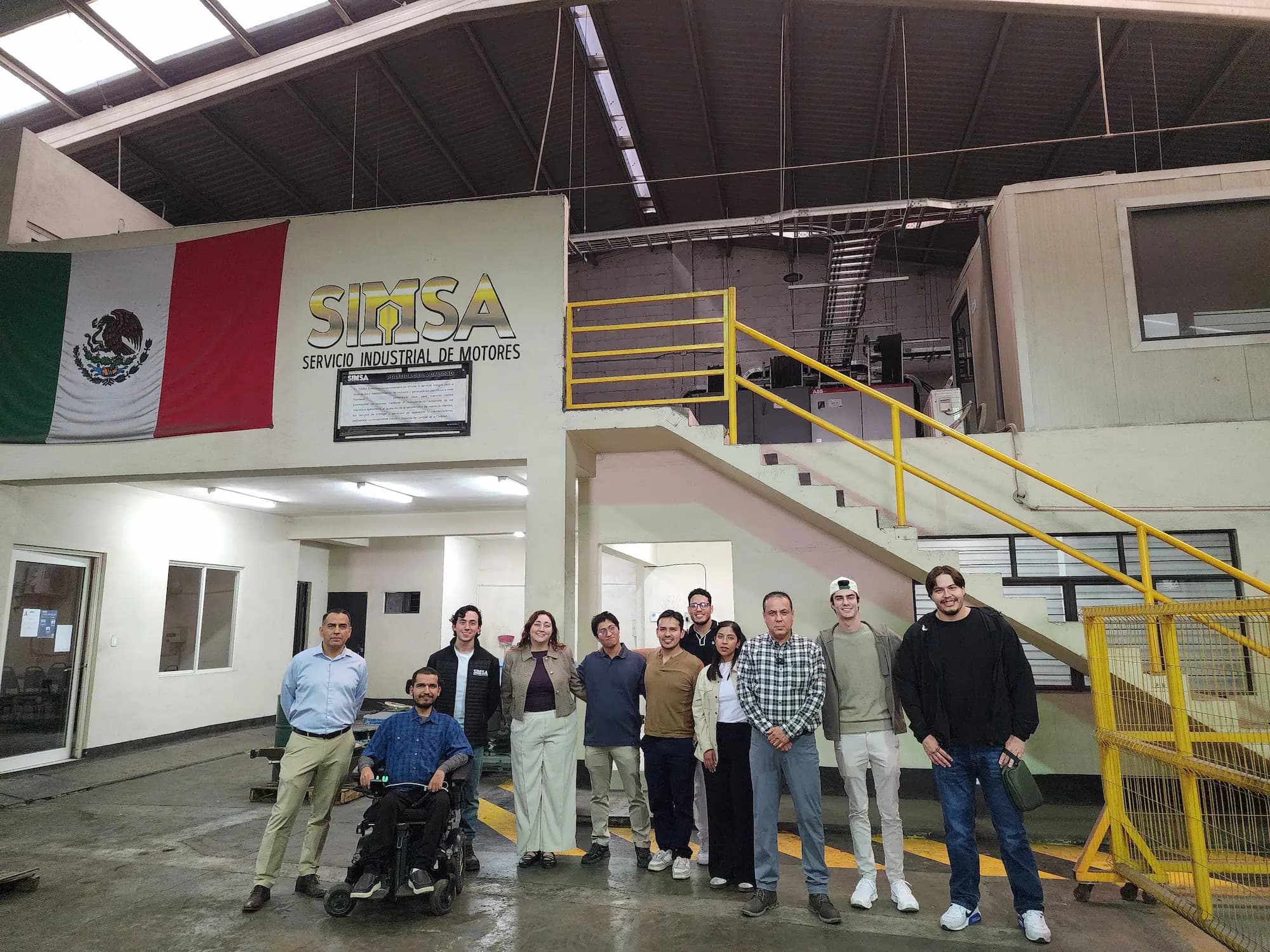 Alumnos del Master in Business Management de EGADE Business School durante su Practicum en SIMSA
